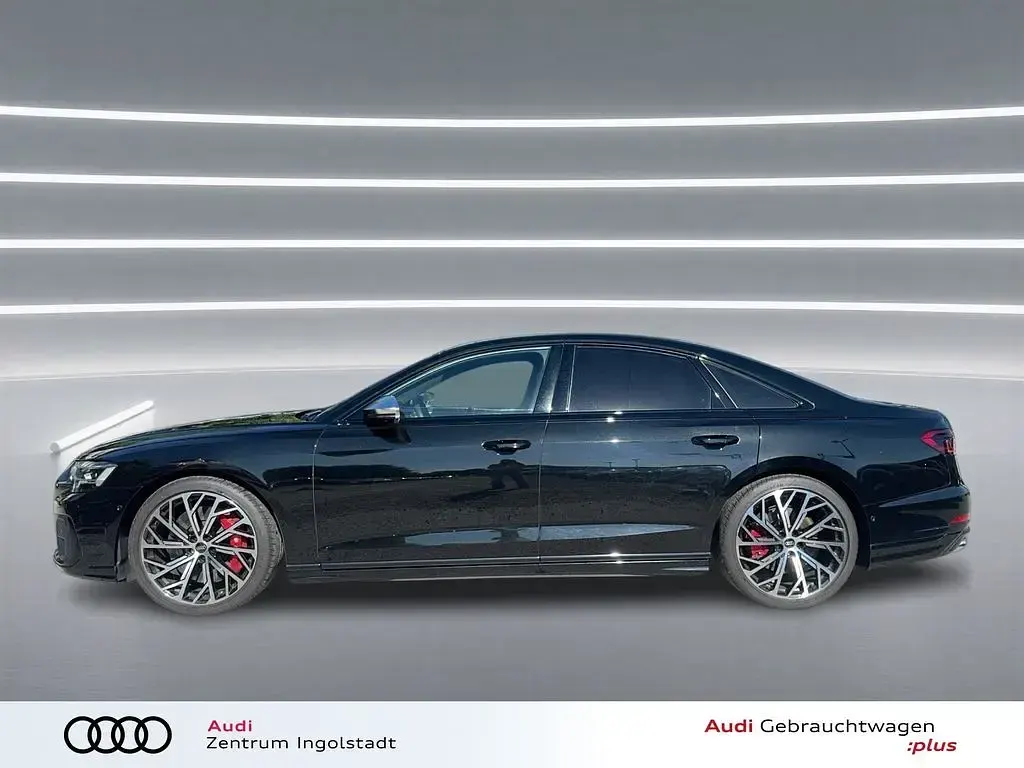 Gebraucht Audi S8 Ambiente 571 PS (419 kW) 2023 Mythosschwarz metallic Limousine