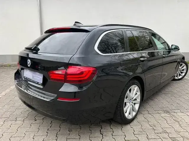 Gebraucht BMW 520 184 PS (135 kW) 2014 Schwarz Kombi