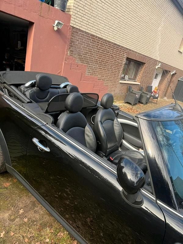 Gebraucht Mini Cooper S Cabriolet 184 PS (135 kW) 2014 Schwarz Cabrio