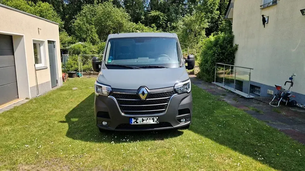 Gebraucht Renault Master 135 PS (99 kW) 2022 Grau Van / Kleinbus