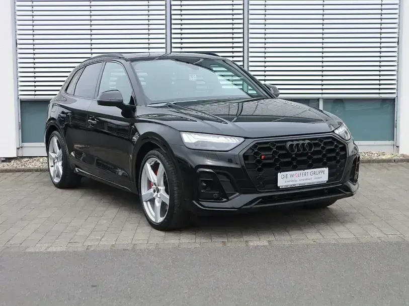 Gebraucht Audi SQ5 Ambiente 341 PS (250 kW) 2023 Mythosschwarz metallic SUV