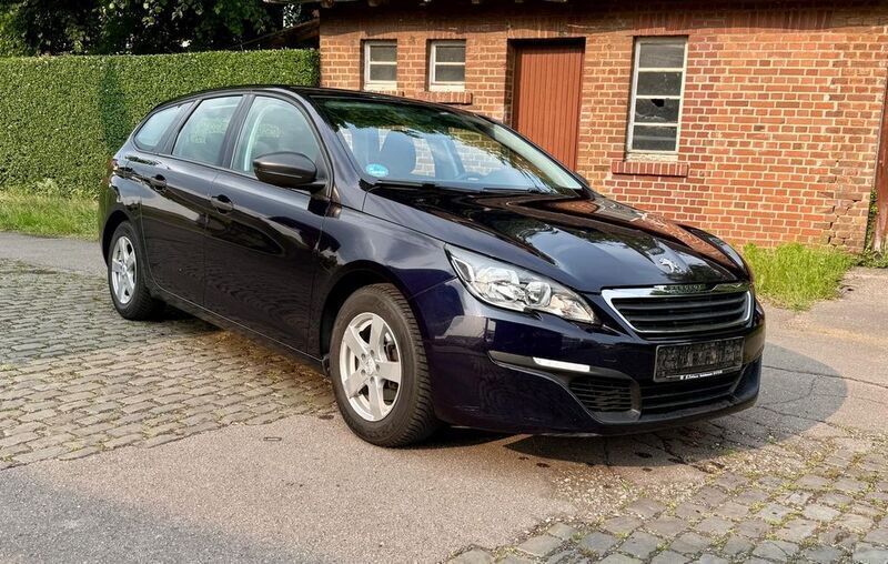 Schwarz Gebraucht 2015 Peugeot 308 Access Kombi | 3.750 € (Guter Preis) - Bild 1/4