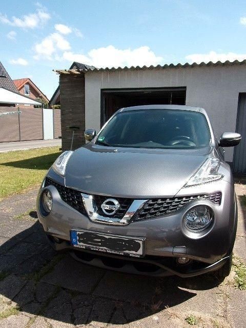 Grau Gebraucht 2018 Nissan Juke Acenta SUV | 10.400 € (Guter Preis) - Bild 1/4