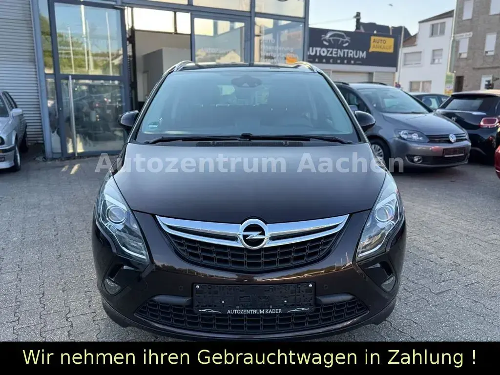 Gebraucht Opel Zafira Tourer OPC 140 PS (102 kW) 2014 Braun Van / Kleinbus