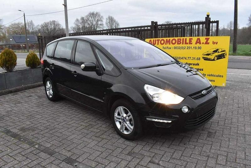 Schwarz Gebraucht 2012 Ford S-MAX Titanium Van / Kleinbus | 4.999 € (Superpreis) - Bild 1/4