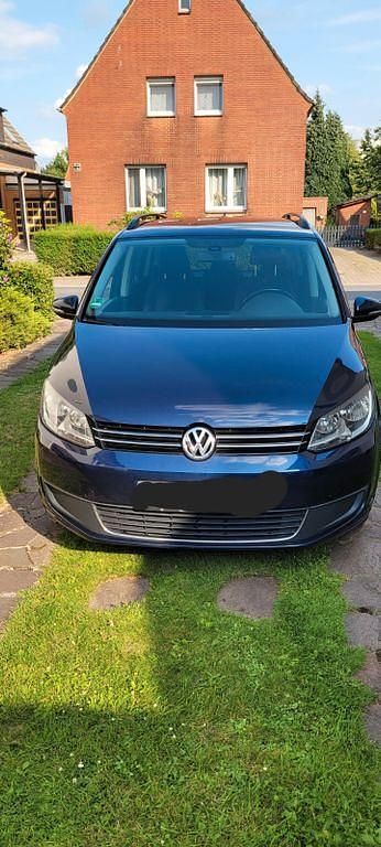 Blau Gebraucht 2010 VW Touran Comfortline Van / Kleinbus | 5.700 € (Fairer Preis) - Bild 1/4