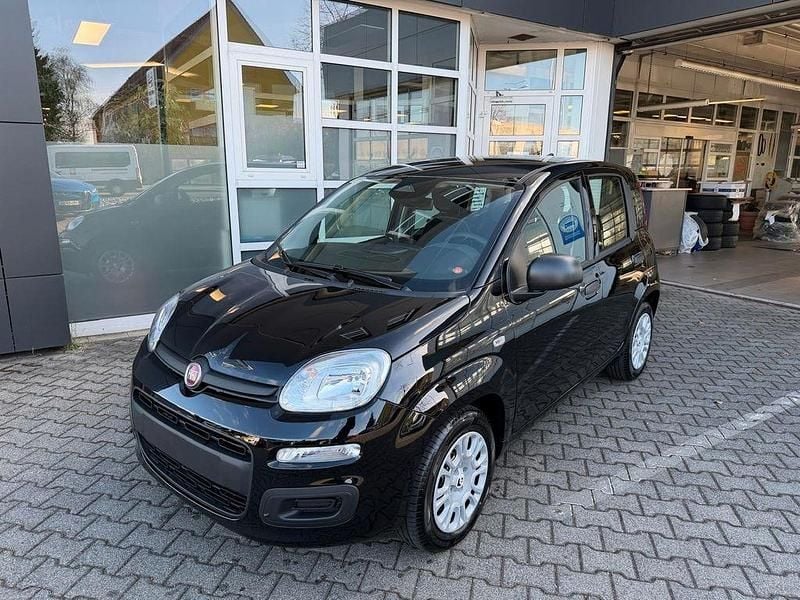 Neu Fiat Panda Icon 65 PS (47 kW) 2026 Schwarz Kleinwagen