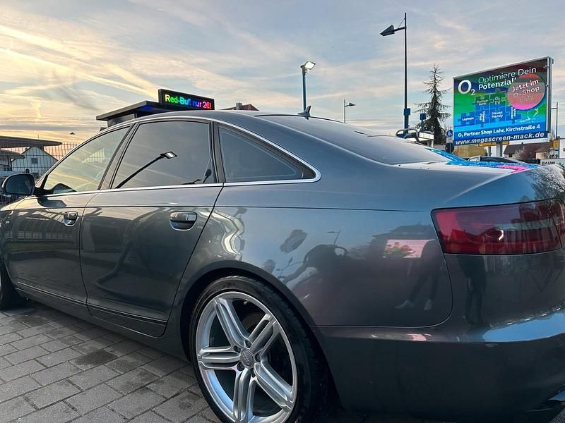 Gebraucht Audi A6 170 PS (125 kW) 2010 Grau Limousine