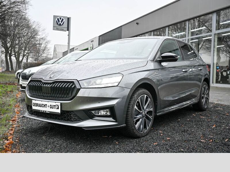 Grau Gebraucht 2023 Skoda Fabia Monte Carlo Limousine | 20.490 € (Etwas zu teuer) - Bild 1/4