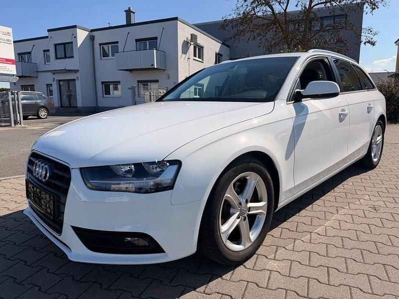 Second-hand Audi A4 Ambition 177 CP (130 kW) 2013 Alb Berlinǎ