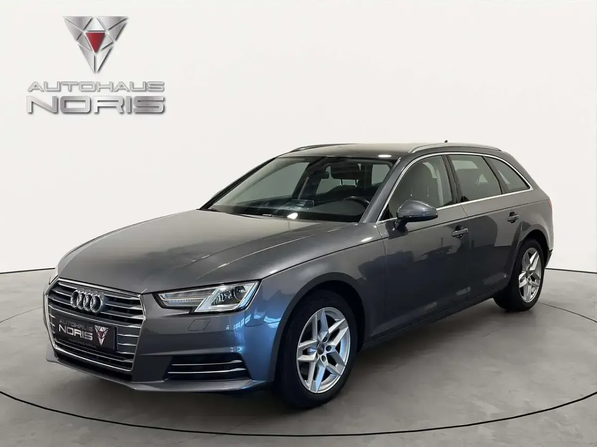 Gebraucht Audi A4 Sport 150 PS (110 kW) 2018 Monsungrau metallic Kombi