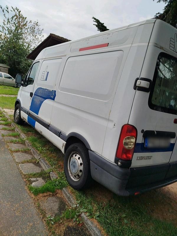 Weiß Gebraucht 2004 Renault Master Van | 3.900 € (Teuer) - Bild 1/4