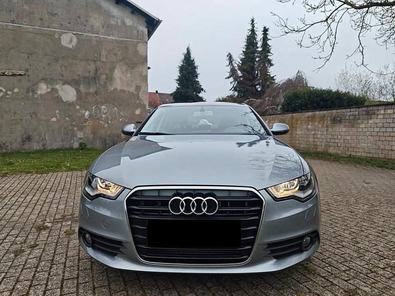 Gebraucht Audi A6 177 PS (130 kW) 2011 Silber Limousine