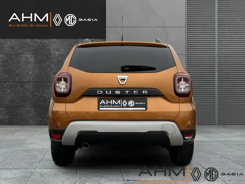 Gebraucht Dacia Duster Prestige 131 PS (96 kW) 2020 Orange SUV
