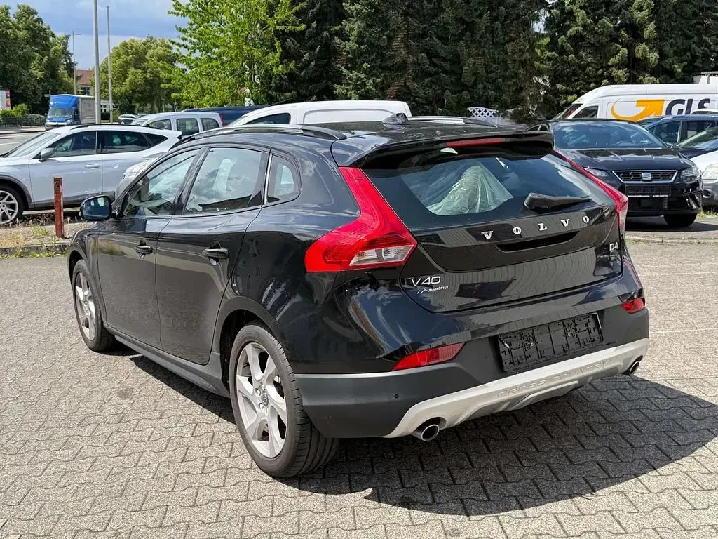 Gebraucht Volvo V40 CC 190 PS (139 kW) 2014 Schwarz Kombi