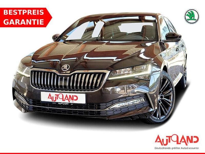 Braun Gebraucht 2020 Skoda Superb LAURIN & KLEMENT Limousine | 31.950 € (Etwas zu teuer) - Bild 1/4