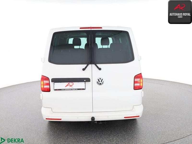 Second-hand VW Caravelle 204 CP (150 kW) 2016 Alb Van