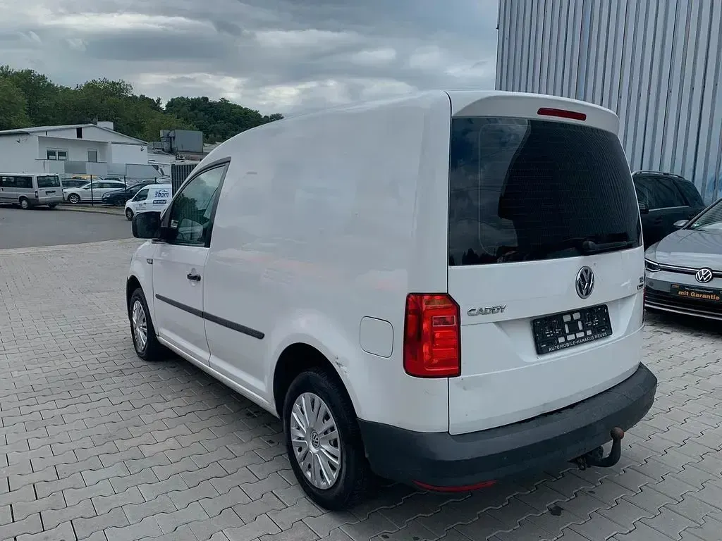 Gebraucht VW Caddy 102 PS (75 kW) 2015 Weiß Van / Kleinbus