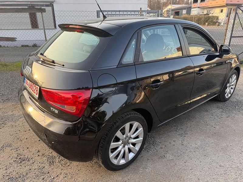 Gebraucht Audi A1 86 PS (63 kW) 2014 Schwarz Kleinwagen