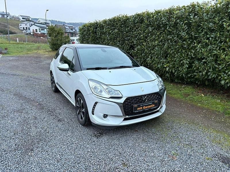 Weiß Gebraucht 2019 DS Automobiles DS3 | 10.990 € (Superpreis) - Bild 1/4