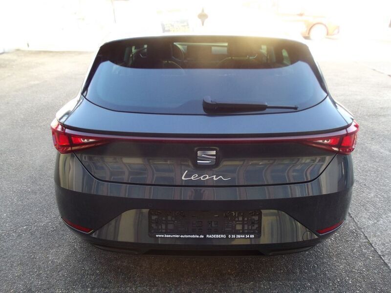 Gebraucht Seat Leon 131 PS (96 kW) 2020 Grau Limousine