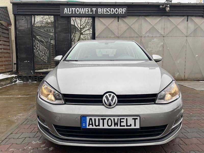 Gebraucht VW Golf VII 105 PS (77 kW) 2013 Silber Limousine