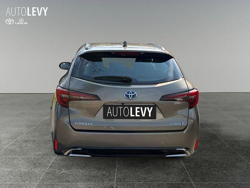 Gebraucht Toyota Corolla 140 PS (102 kW) 2023 Bronze Kombi