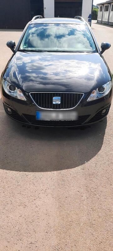 Schwarz Gebraucht 2011 Seat Exeo Sport Kombi | 2.100 € (Superpreis) - Bild 1/4