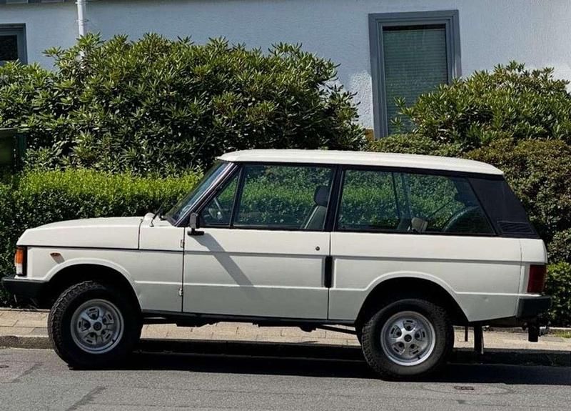 Weiß Gebraucht 1972 Land Rover Range Rover SUV | 49.950 € - Bild 1/4