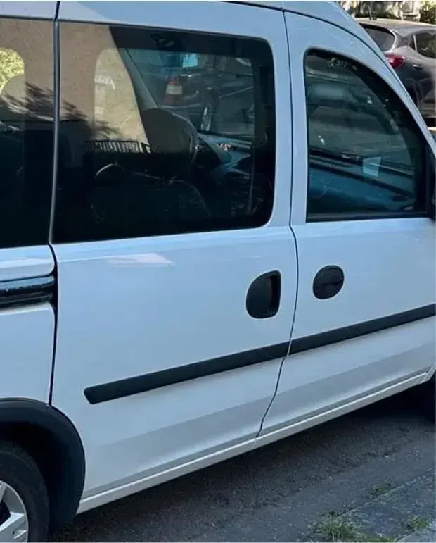 Gebraucht Opel Combo 100 PS (73 kW) 2009 Weiß Van / Kleinbus