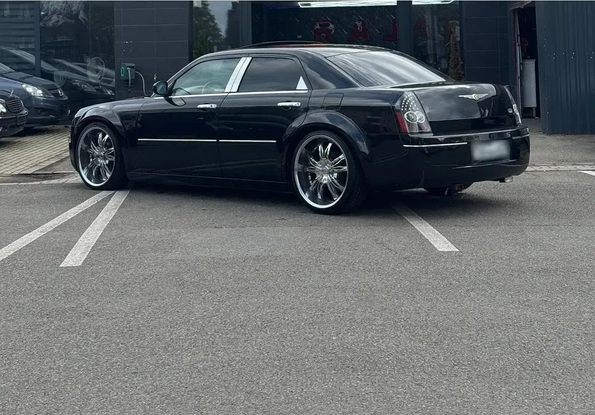 Brugt Chrysler 300C 249 HK (183 kW) 2004 Sort Sedan