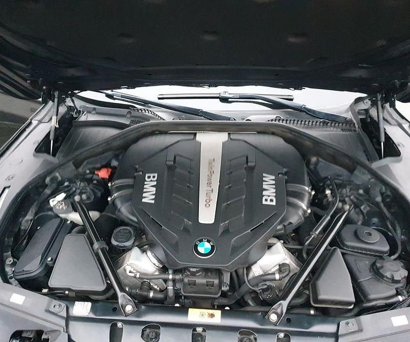 Gebraucht BMW ActiveHybrid 7 Performance 465 PS (342 kW) 2011 Schwarz Limousine