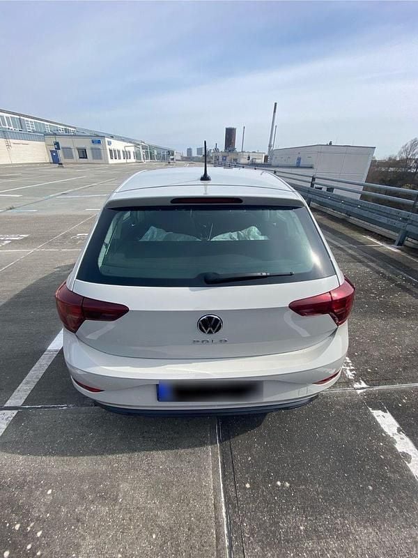 Gebraucht VW Polo 80 PS (58 kW) 2022 Grau Kleinwagen