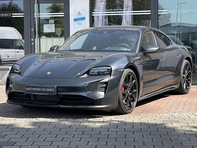 Basaltschwarz ccc Gebraucht 2022 Porsche Taycan GTS Limousine | 78.450 € (Superpreis) - Bild 1/4