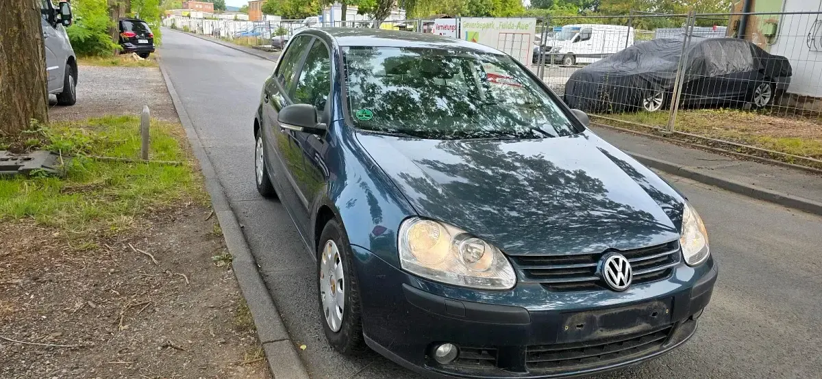 Gebraucht VW Golf VI 140 PS (102 kW) 2008 Blau Kleinwagen