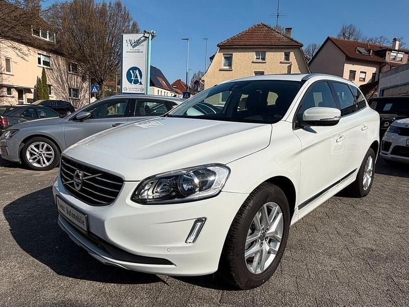 Gebraucht Volvo XC60 Summum 150 PS (110 kW) 2017 Weiß SUV