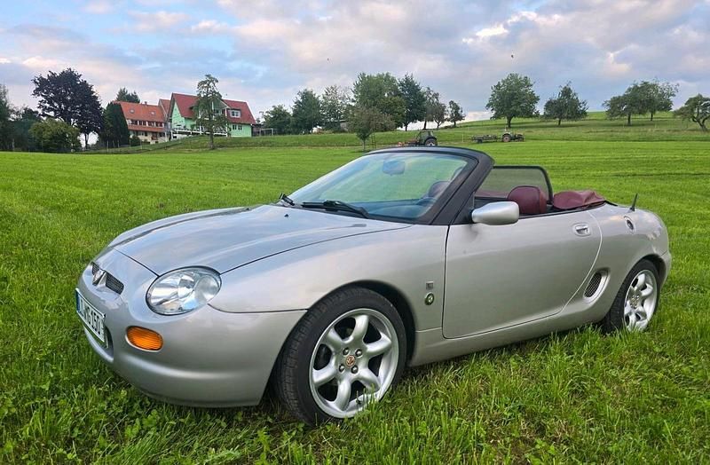 Silber Gebraucht 1999 MG F Cabrio | 4.999 € (Fairer Preis) - Bild 1/4