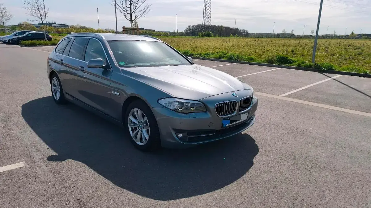 Używany BMW 520 184 KM (135 kW) 2011 Szary Kombi