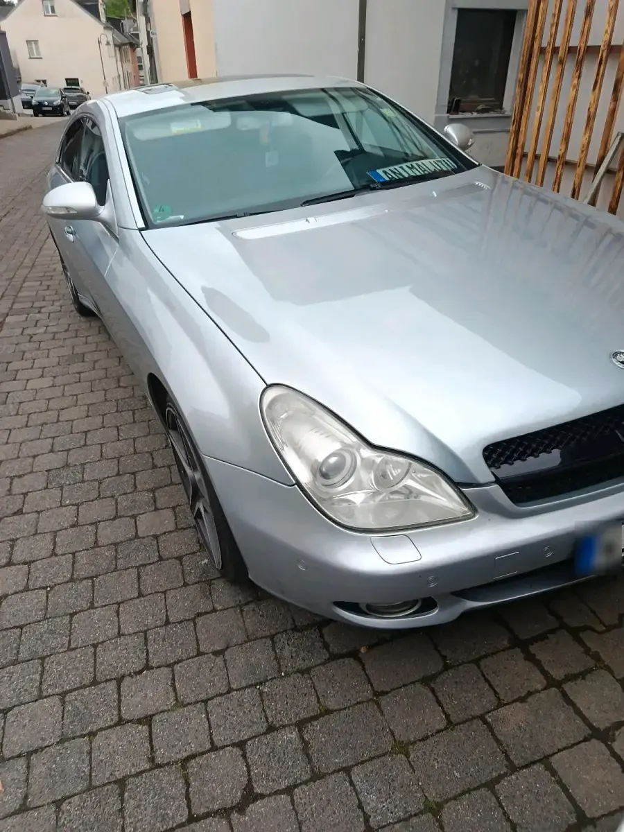 Gebraucht Mercedes CLS350 272 PS (200 kW) 2005 Silber Coupé