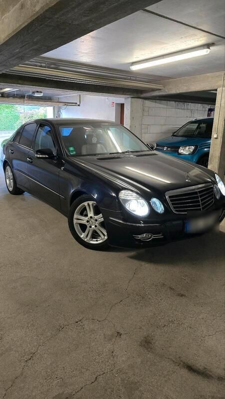 Andere außenfarben Gebraucht 2007 Mercedes E200 Avantgarde Limousine | 8.990 € (Etwas zu teuer) - Bild 1/4