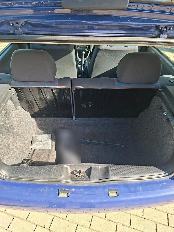 Gebraucht VW Polo 50 PS (36 kW) 1998 Blau Kleinwagen