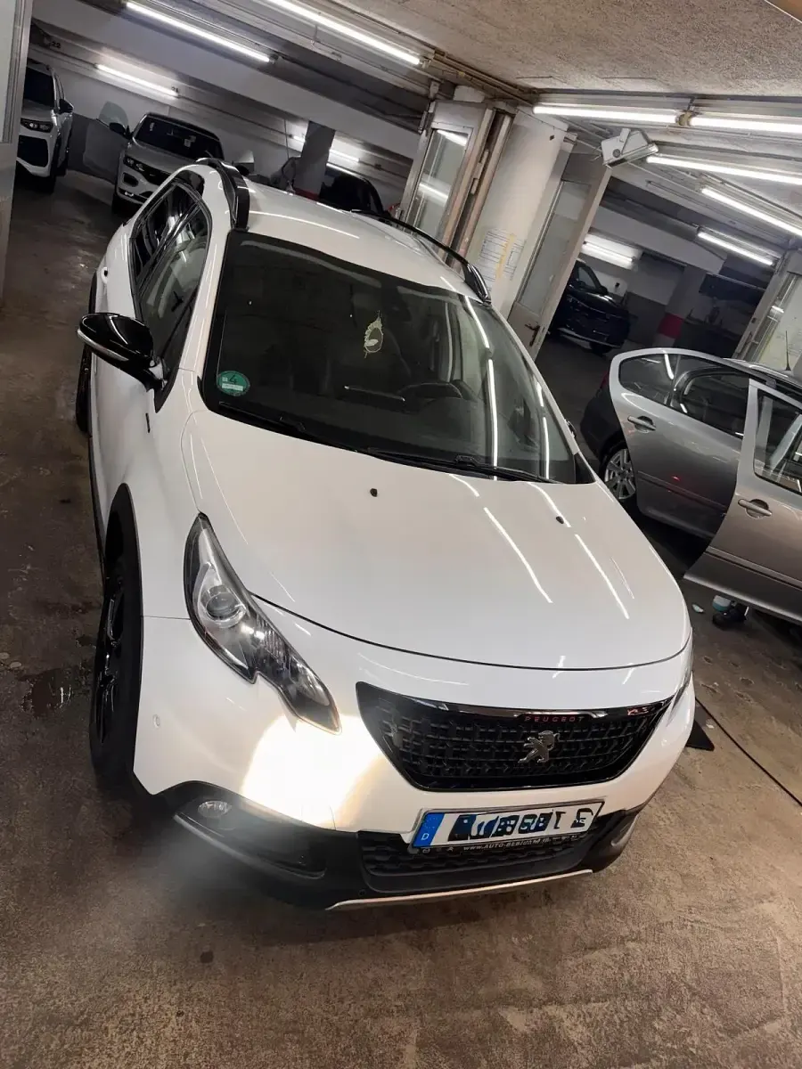 Gebraucht Peugeot 2008 GT-line 110 PS (80 kW) 2017 Weiß SUV