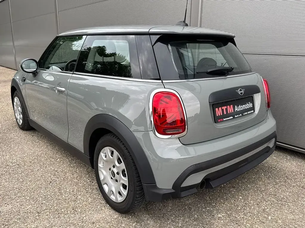 Gebraucht Mini ONE Essential 102 PS (75 kW) 2022 Grau Kleinwagen