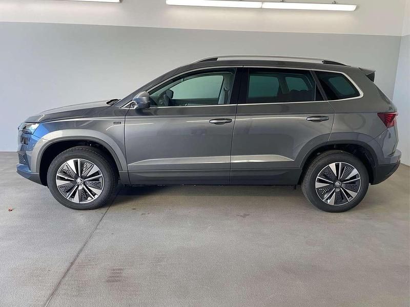 Graphitgraumet. Neu 2025 Skoda Karoq SUV | 32.980 € (Fairer Preis) - Bild 1/2