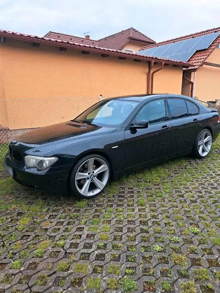 Gebraucht BMW 730 215 PS (158 kW) 2004 Schwarz Limousine