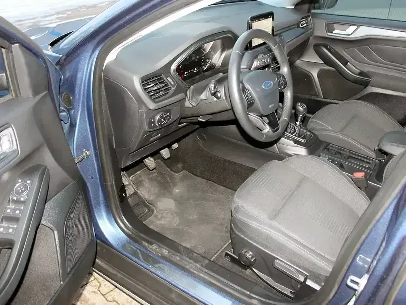 Używany Ford Focus Active 150 KM (110 kW) 2019 Niebieski Kombi