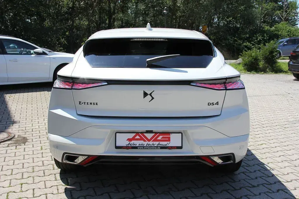 Gebraucht DS Automobiles DS4 Performance 224 PS (164 kW) 2024 Weiß SUV