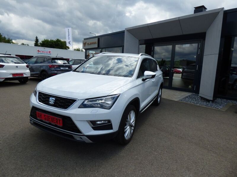 Weiß Gebraucht 2020 Seat Ateca XCELLENCE SUV | 24.940 € (Fairer Preis) - Bild 1/4