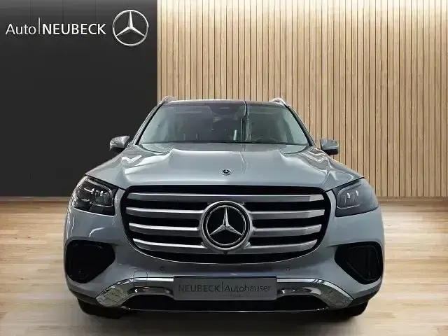 Gebraucht Mercedes GLS450 Active 367 PS (269 kW) 2023 Hightechsilber SUV
