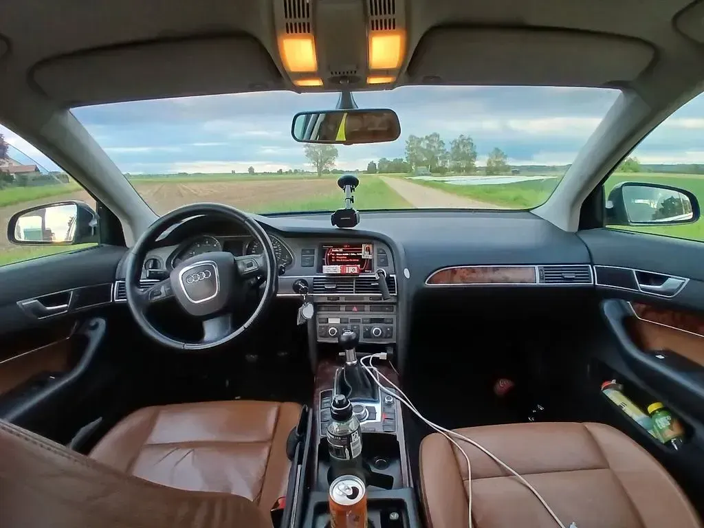 Second-hand Audi A6 Ambiente 179 CP (131 kW) 2005 Albastru Break